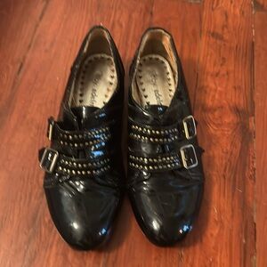 Libby Edelman buckle shoes